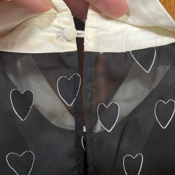 Gothic style black heart dress with white color - Picture 7 of 13